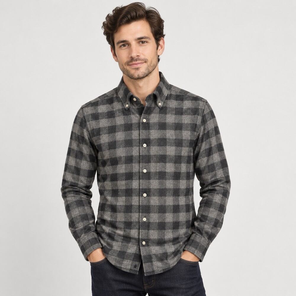 Proper Cloth 100% Merino Wool Shirt Mens Gray Black Plaid Button Down Small S